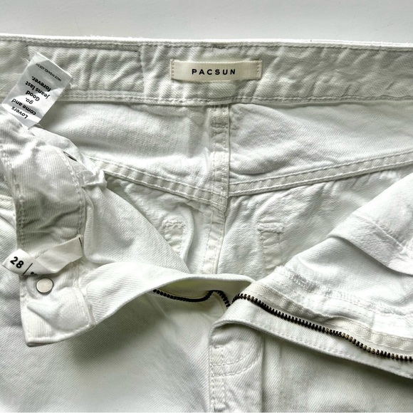 🍒Women’s PacSun 90s Boyfriend White Jeans. Size: 28 - Picture 3 of 13